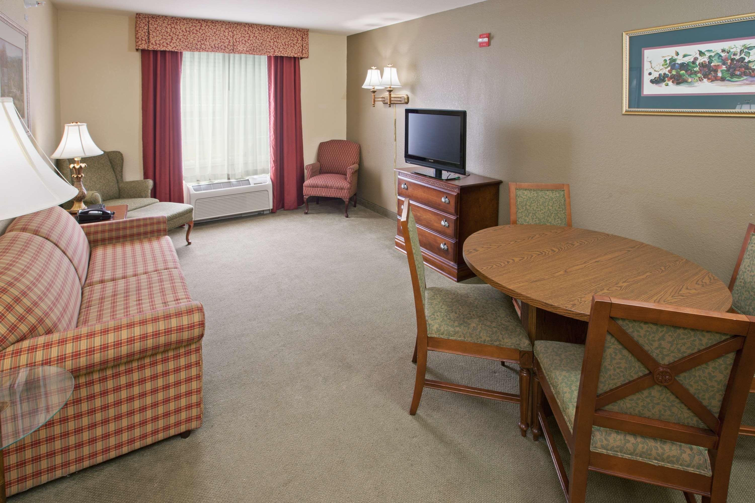 Wingate By Wyndham Youngstown - Austintown Esterno foto