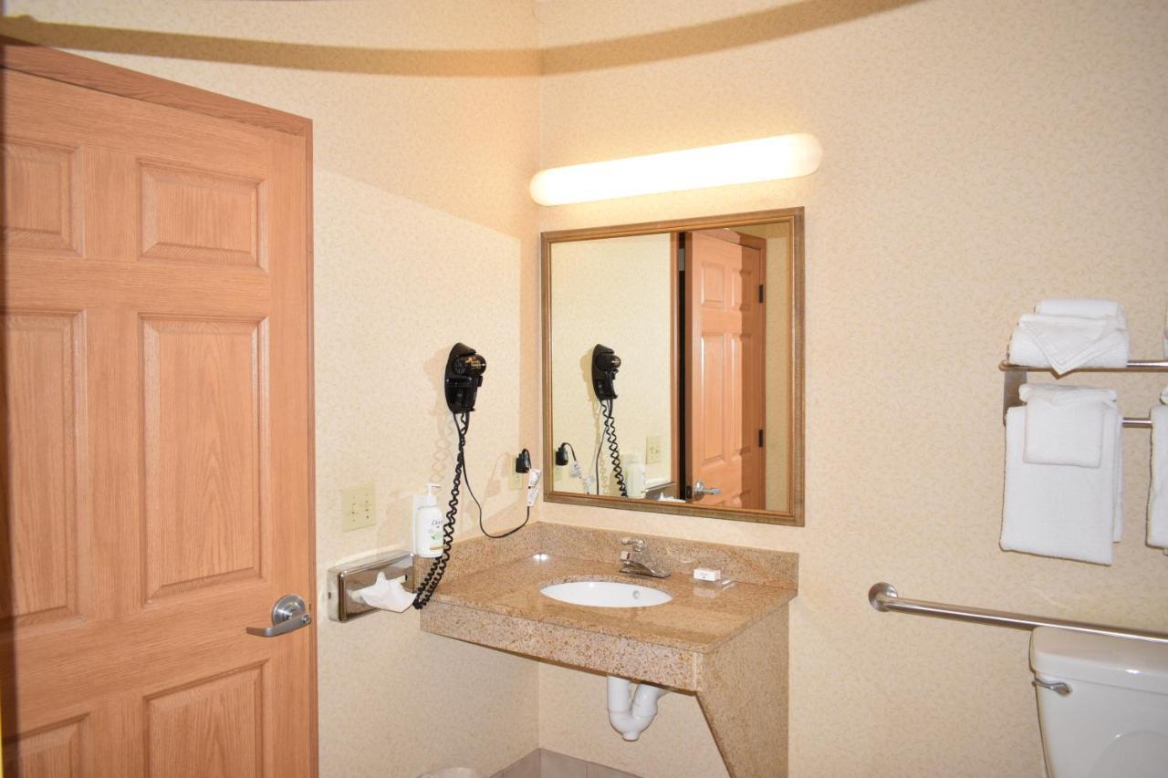 Wingate By Wyndham Youngstown - Austintown Esterno foto