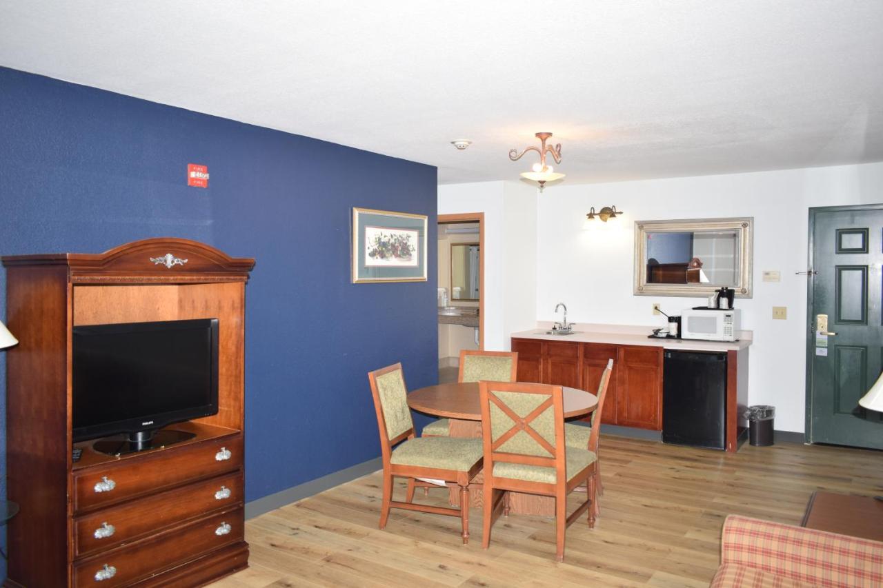 Wingate By Wyndham Youngstown - Austintown Esterno foto